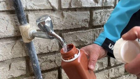 Fahrettin Koca: Hatay’da şebeke suyu, içme suyu olarak kullanılmaya elverişli değil